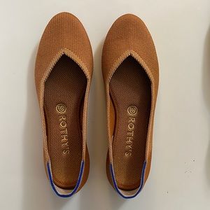 Rothys Fawn Flats 9.5